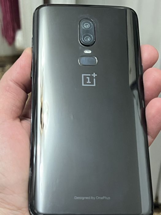 Телефон OnePlus 6 8/128gb: 4 000 грн. - Смартфоны / мобильные