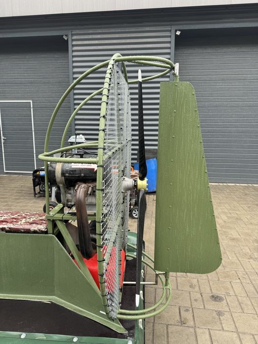 Аерочовен. Глісер. Аэролодка