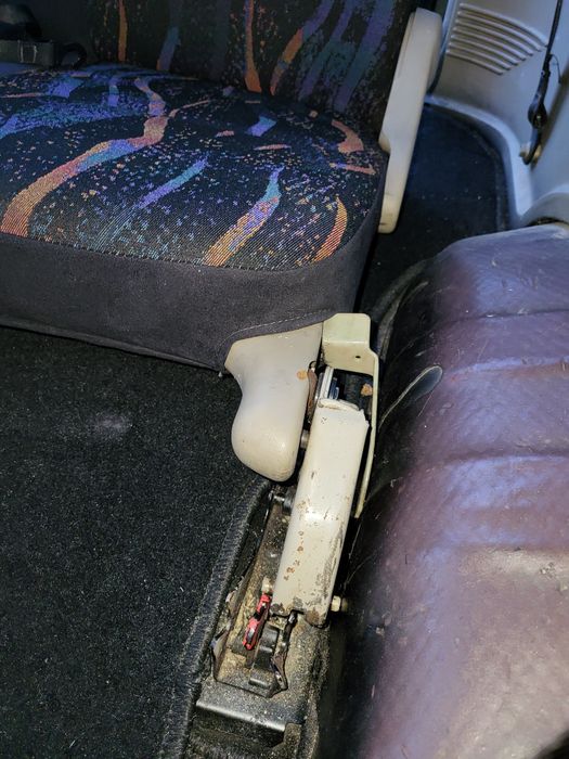 Banco Terrano II Longo 2000 - 7 Lugares