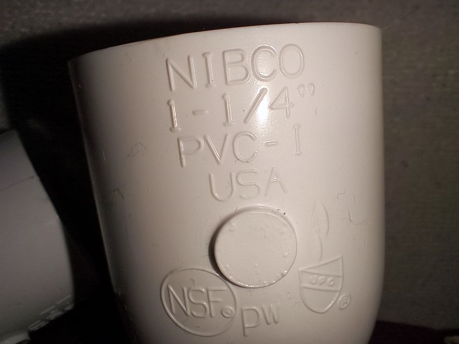 Коліно ПВХ Nibco 90° 1 1/4"
