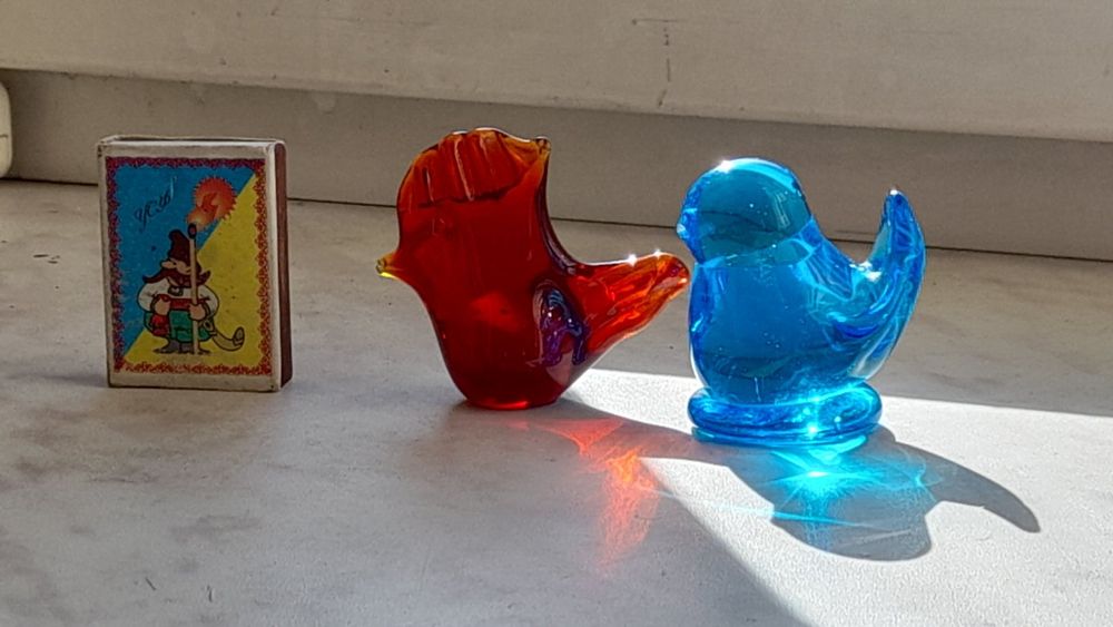 Фигурки из цветного стекла.  Винтаж Европа