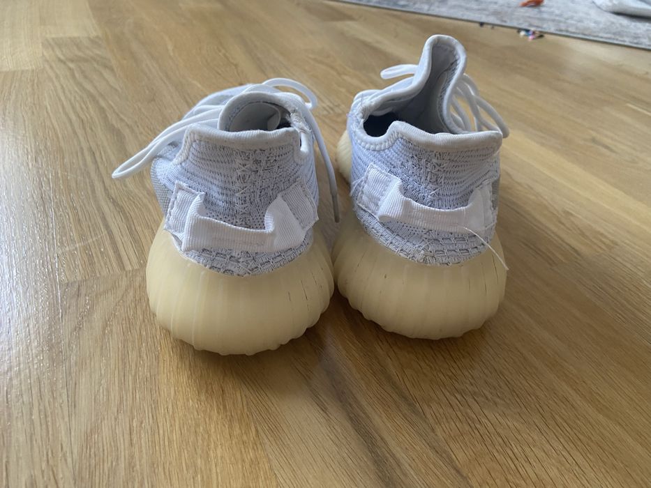 Кросівки adidas yeezy