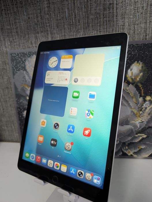 Apple Pad 9, 10.2" 2022 рік на 64 Gb.