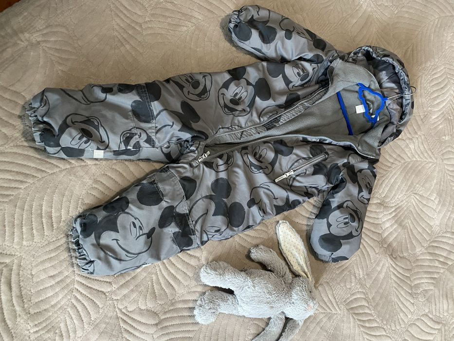 Зимовий дитячий комбез , розмір 104, як для хлопчика так і дівчинки