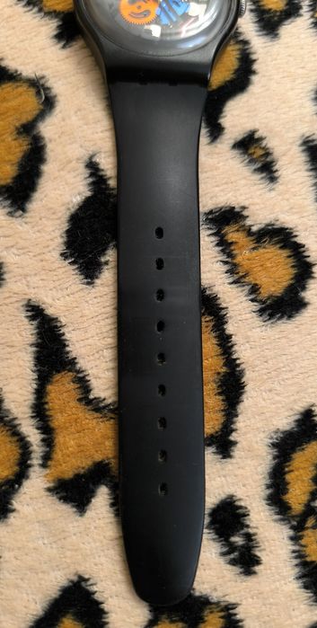 Наручные часы Swatch SUOB101