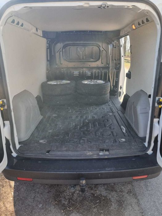 Opel Combo - auto dostawcze