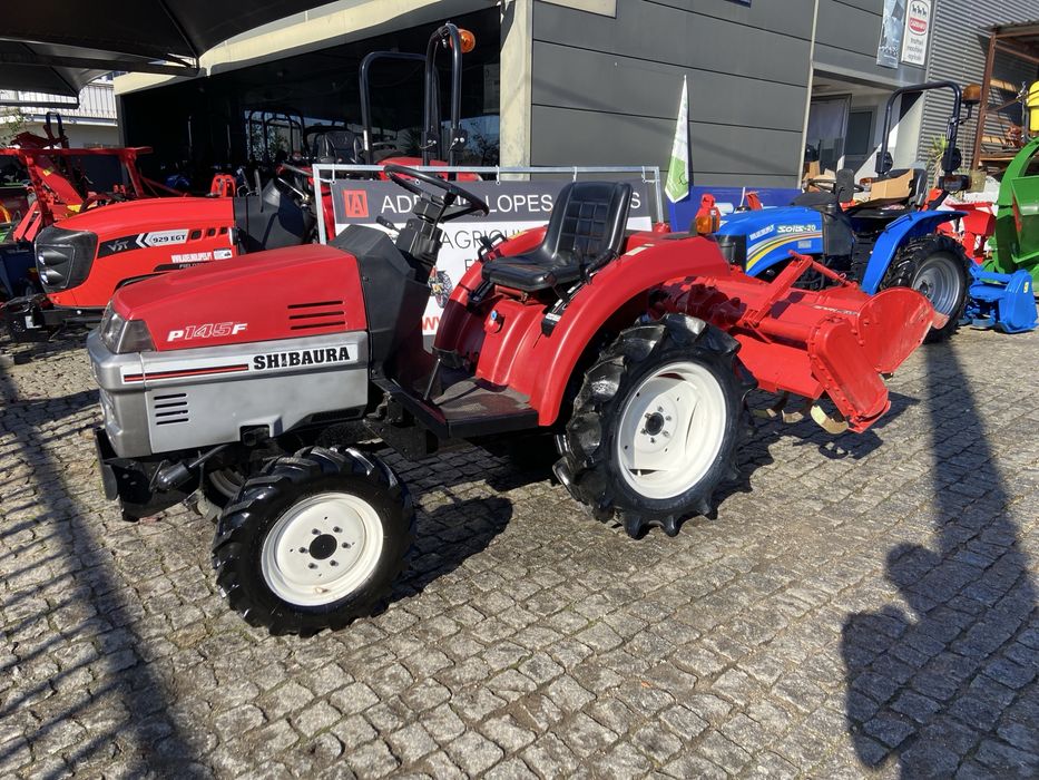 Trator agricola SHIBAURA tração 4 rodas com fresa