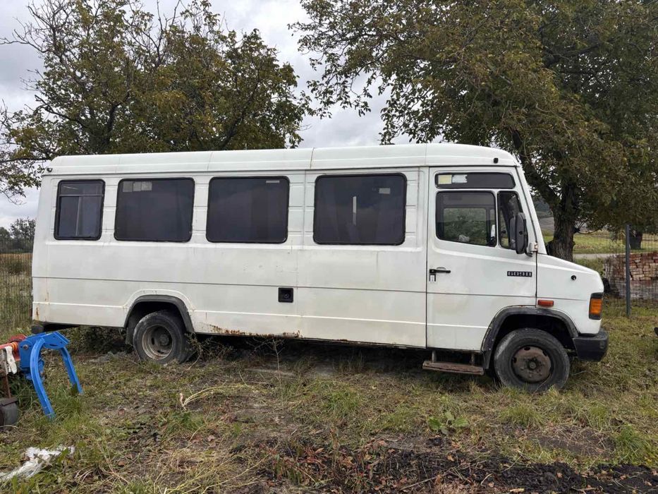 Mercedes-Benz T2 1995 609D