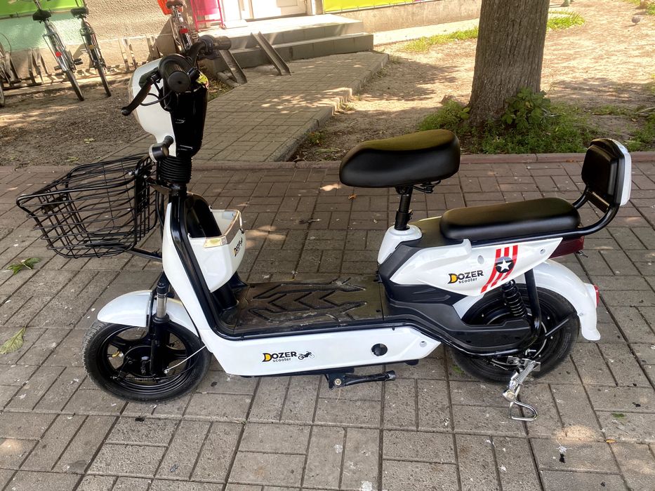 Dozer B500 електроскутер (вигідно)