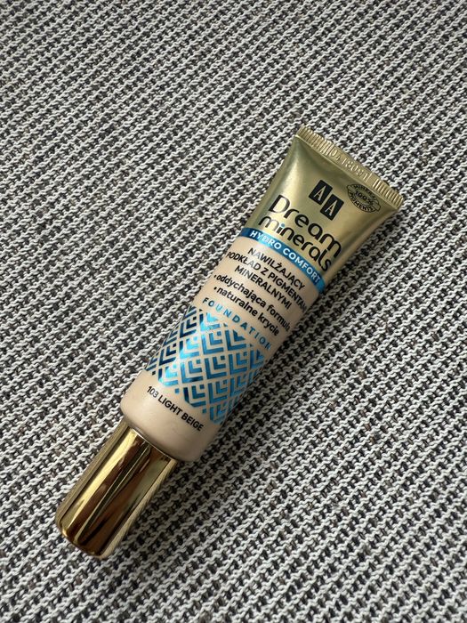 AA Dream Minerals Hydro Comfort Podkład Nawilżający 103 Light Beige