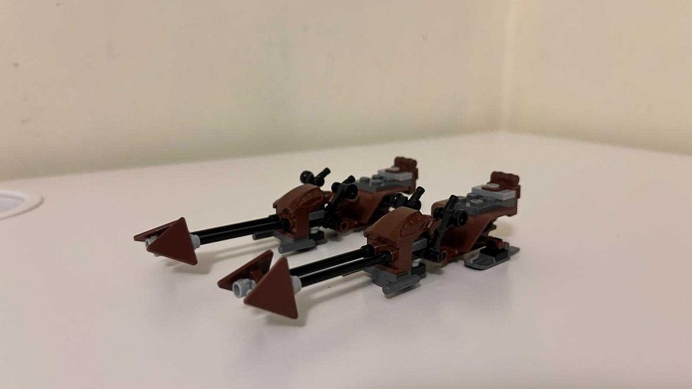 LEGO Star Wars - Speeder Bikes & Scout Troopers