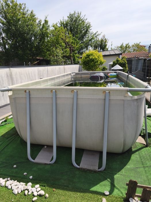 Piscina  de exterir