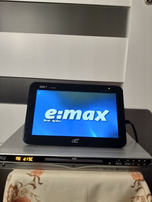Odtwarzacz DVD e:max AS 602