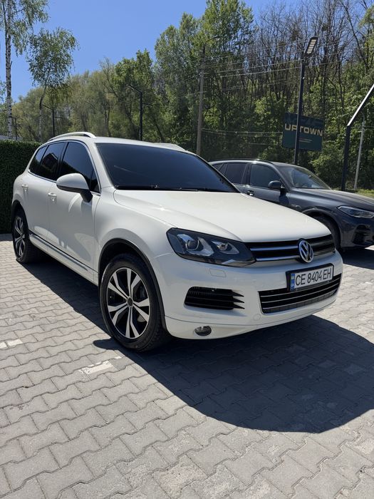 Volkswagen Touareg 3.0 дизель 2011р