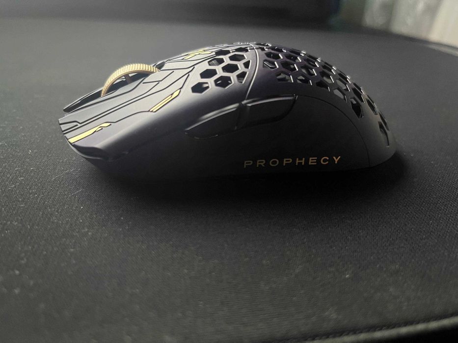 продам мышку finalmouse ulx prophecy tfue