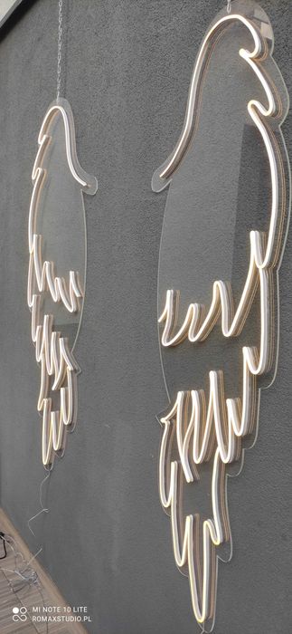 Neon, skrzydła anioła , ledon,