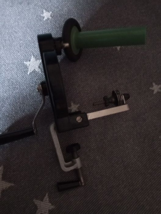 Моталка для ниток