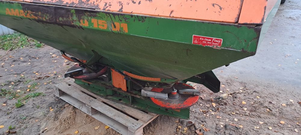 Rozsiewacz amazone zau 1501 kuhn rau siewnik