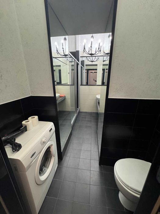 Золоті Ворота, Театральна, Миколи Лисенко 1