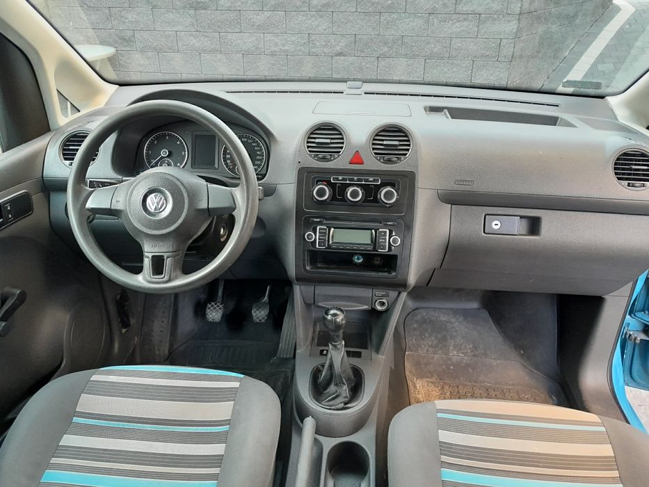 Caddy Long 1,6 tdi 7 osobowy