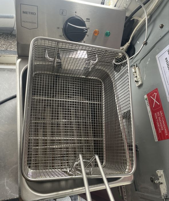 Fritadeira eletrica comercial