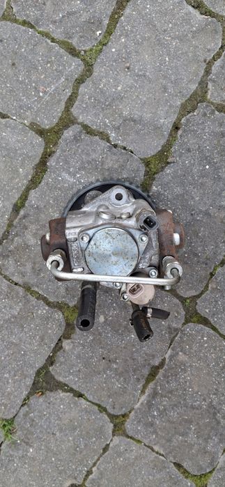 Pompa wtryskowa opel zafira astra j 1.7 cdti