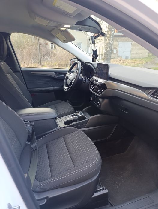 Продам Ford Escape 1.5 Бензин / 180 л.с. (132 кВт) / Евро-6 / Автомат