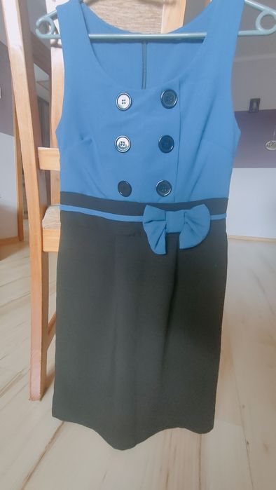 Elegancka sukienka.