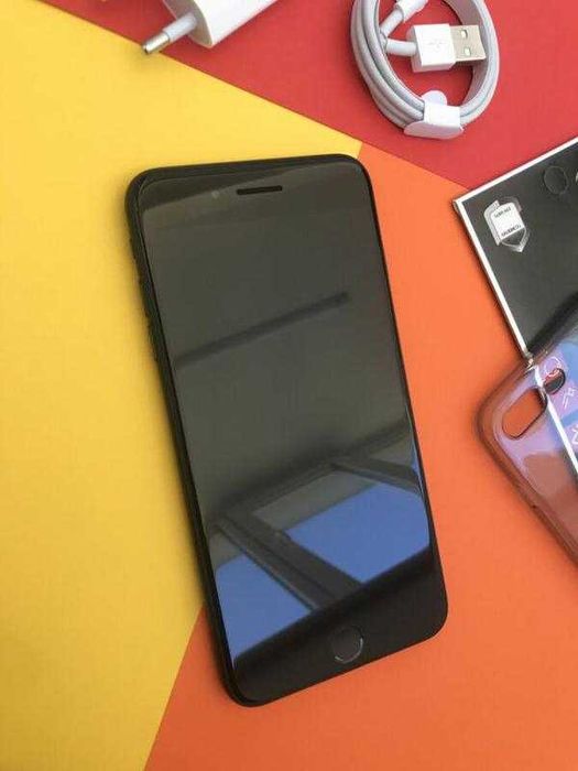 Продам iPhone 7 Plus Black 128 Gb / Айфон 7 Плюс 128 Гб