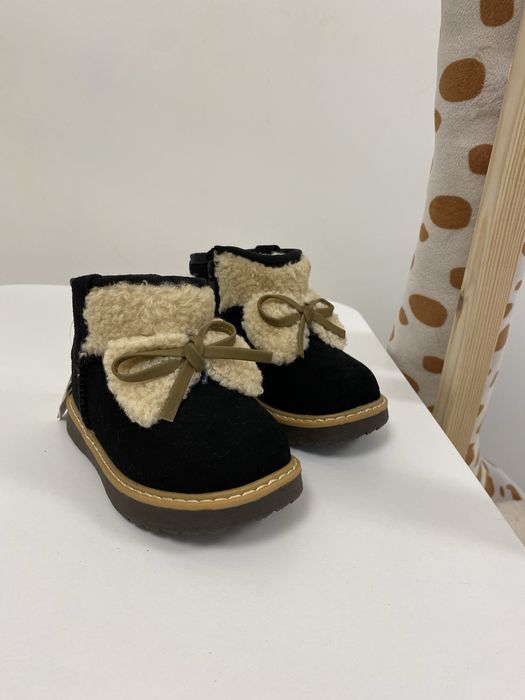 Стильне зимове взуття розміри 23, 24, 25, 26, 27, 28,