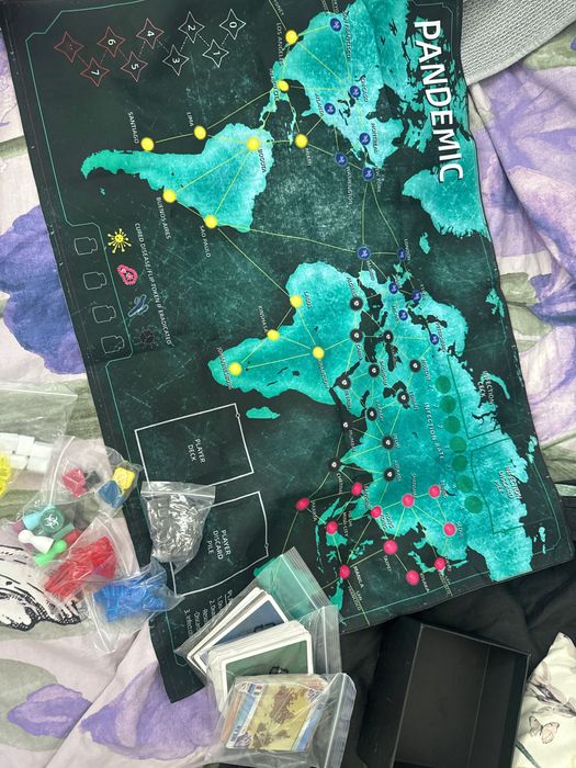 Gra planszowa “Pandemic” (wersja angielska)