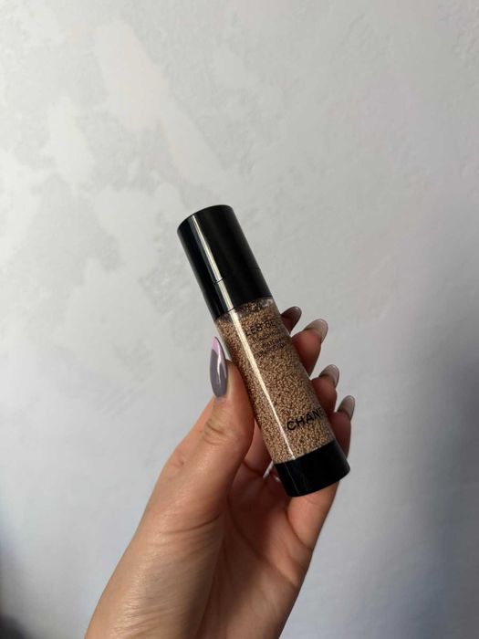 Тональний крем CHANEL Les Beiges B10 20ML