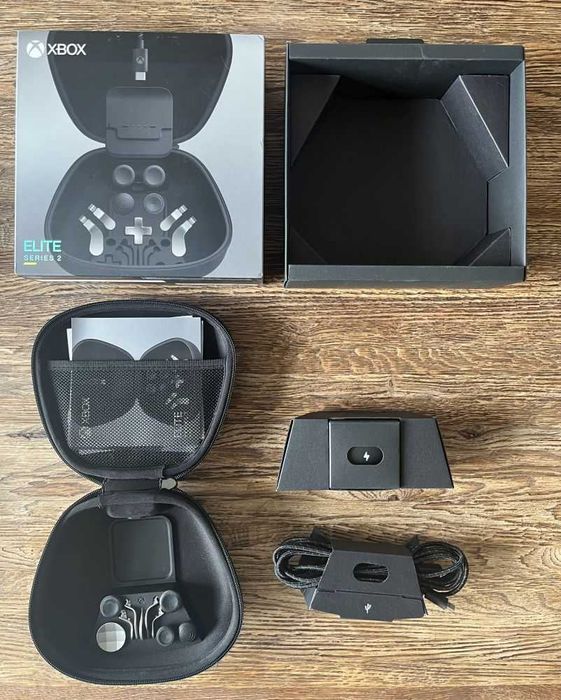 Pad Xbox Elite Series 2 - akcesoria do białego pada