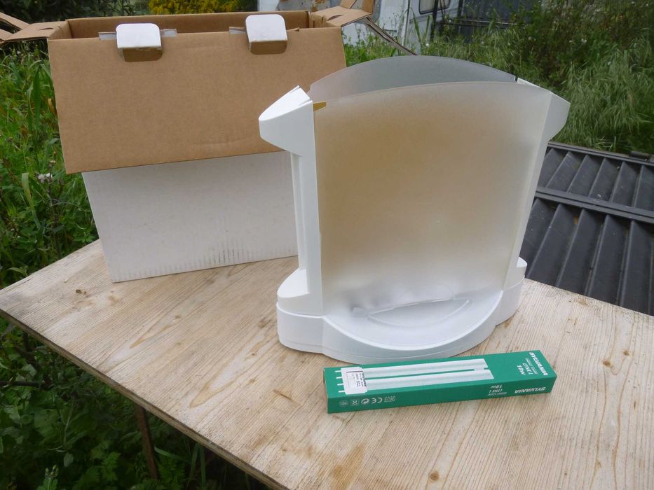 Insecto-Caçador, novo.