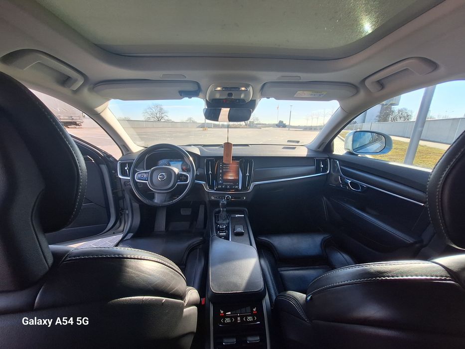 Volvo V90 Cross Country D5 zamiana