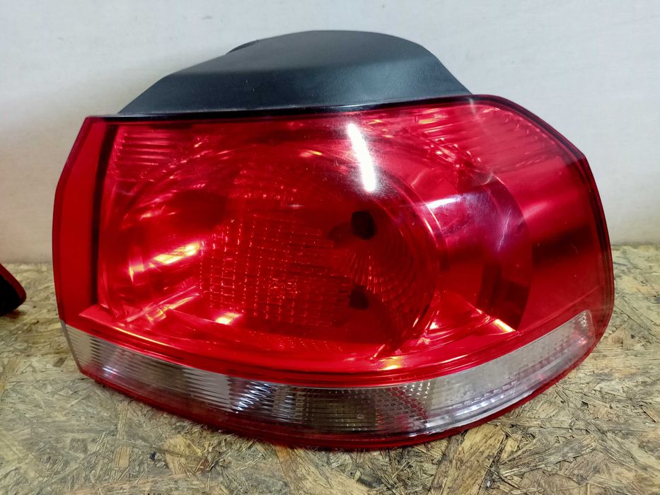 VW Volkswagen Golf 6 VI lampa tył tylna prawa lewa hatchback oryginał