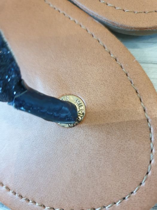 Granatowe sandałki Tommy Hilfiger