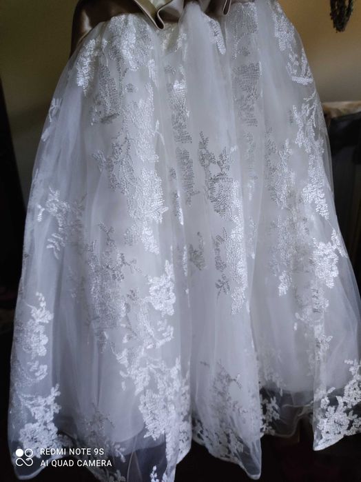 Vestidos criança para cerimónia novos apenas 40€ cada TAM 10-12 anos