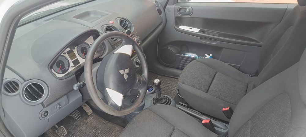 Sprzedam Mitsubishi Colt