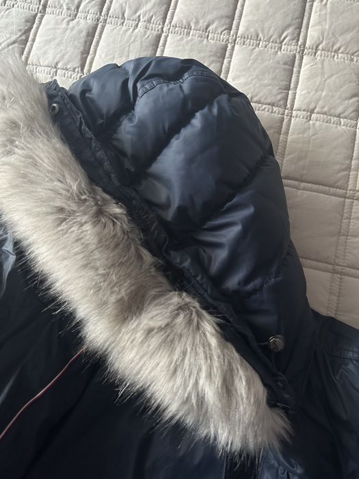 granatowy puchowy pikowany płaszcz kurtka z kapturem Tommy Hilfiger