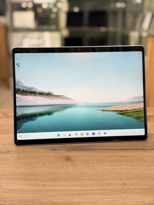 Microsoft surface pro 11th, snapdragon x 10core/16/512 2025 рік