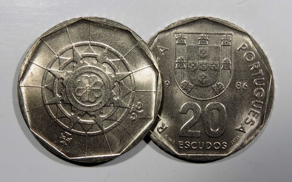 Moedas Republica - 20$ 1986 87 88, 89, 98, 99, 2000 - NOVAS DE ROLO/SACO - Só 1€ cada.