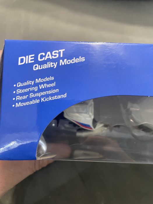 Mota bmw S1000rr 1:12