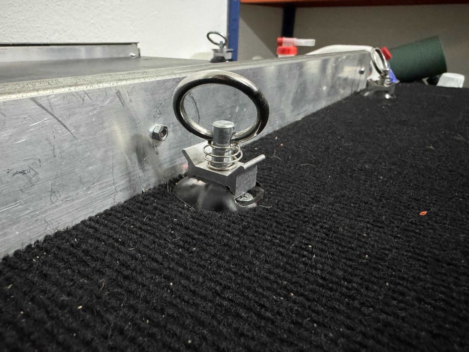 Sistema de Gavetas Mitsubishi Outlander / Nissan Terrano