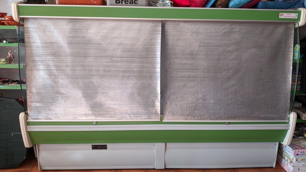 Vitrine Refrigeração. Lacticínios e/ou legumes