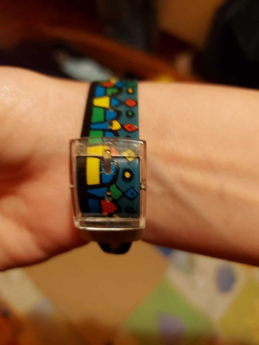 Relógio Swatch A Escola