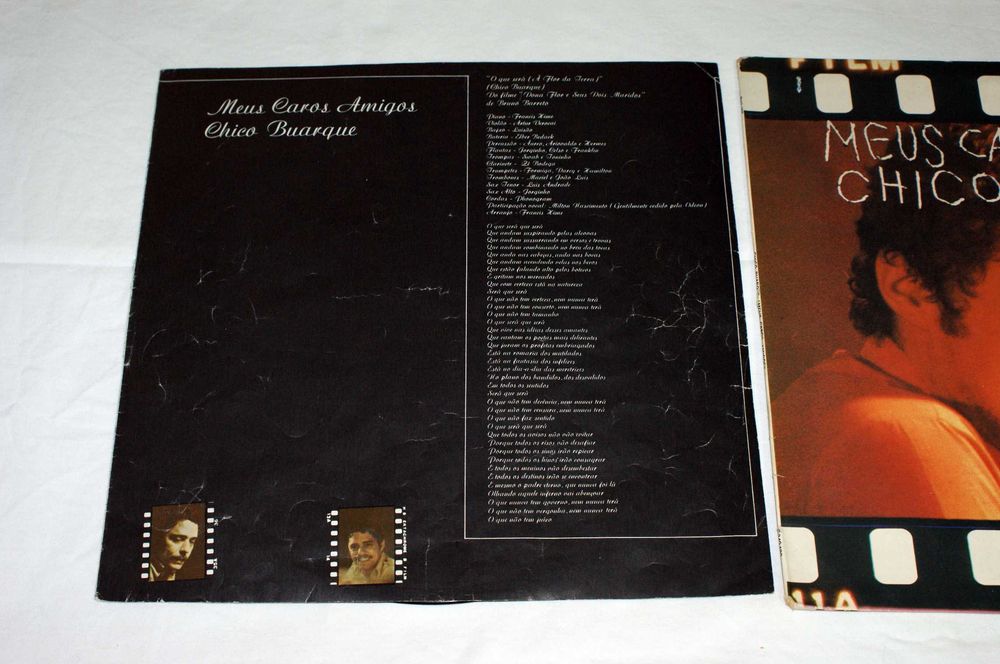 2 álbuns Chico Buarque - Meus Caros Amigos + de Hollanda (MPB)