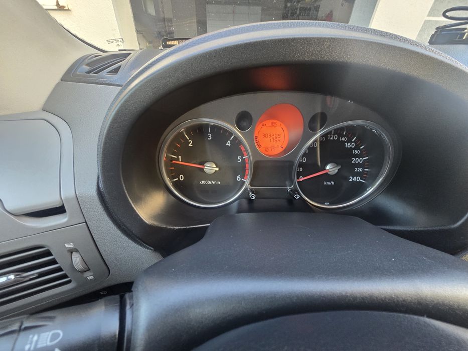 Nissan X-Trail T31