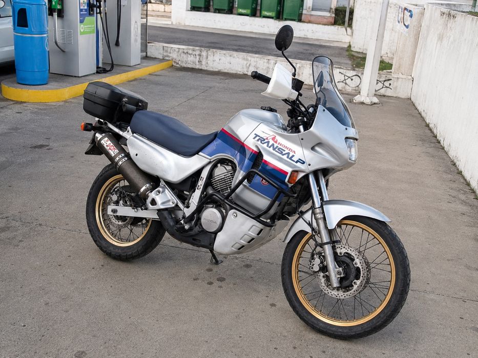 Honda Transalp XL600V  - Especial 50 Aniversário Honda