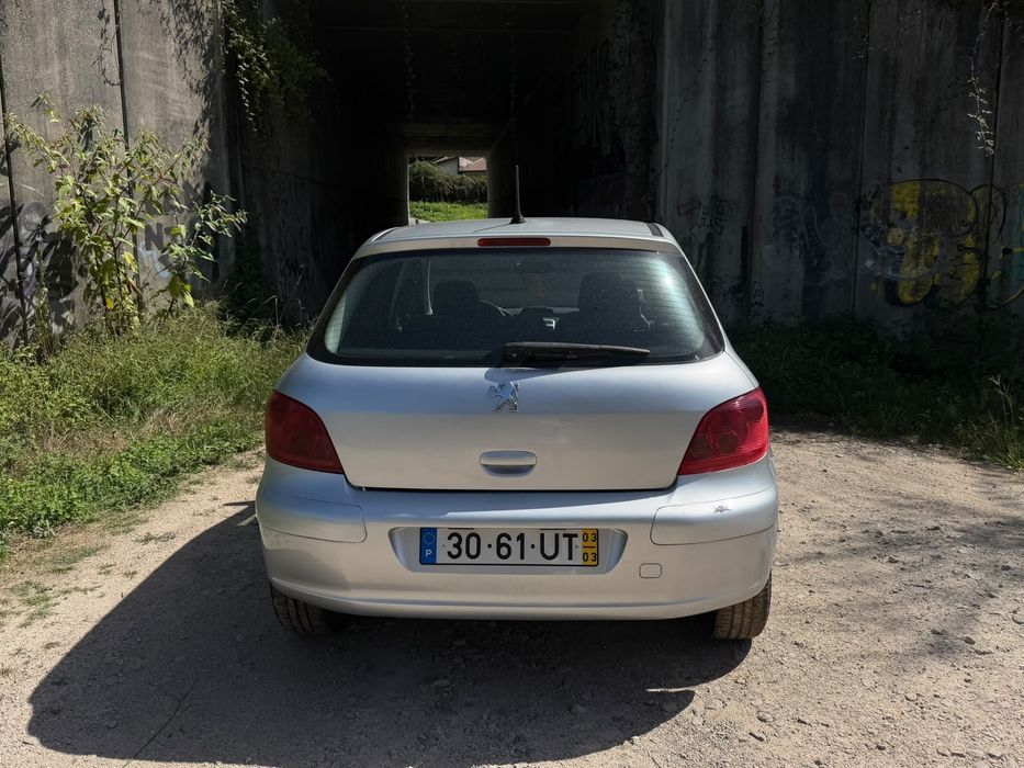 Peugeot 307 1.4hdi foto 4